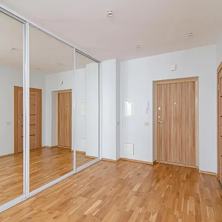 #stayhere - Spacious 1bdr With Terrace In Paupys Apartman